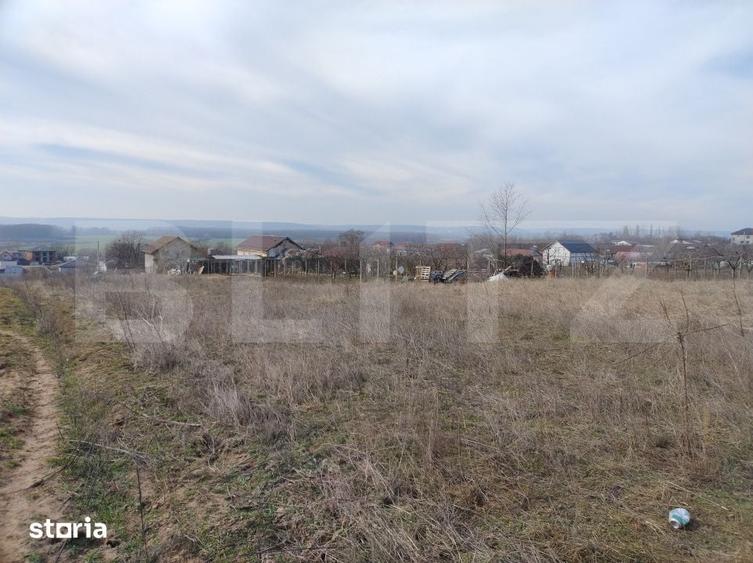 Teren de 1469 mp, în Malu Mare