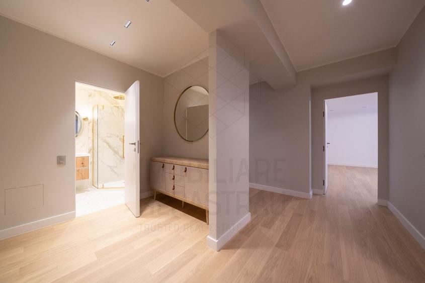 Apartament cu 4 camere decomandat, mobilat în Herăstrău
