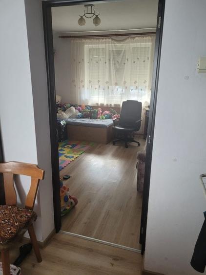 Casă cu 4 camere în Sârbi
