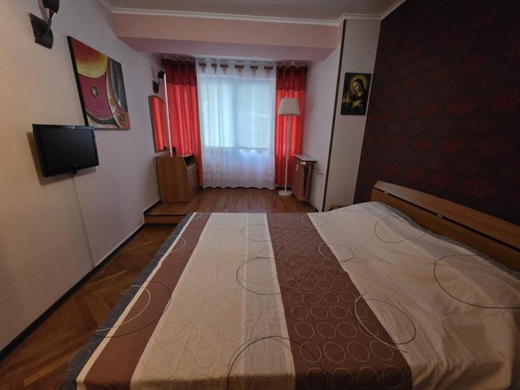 Apartament cu 2 camere semidecomandat, mobilat în Baba Novac