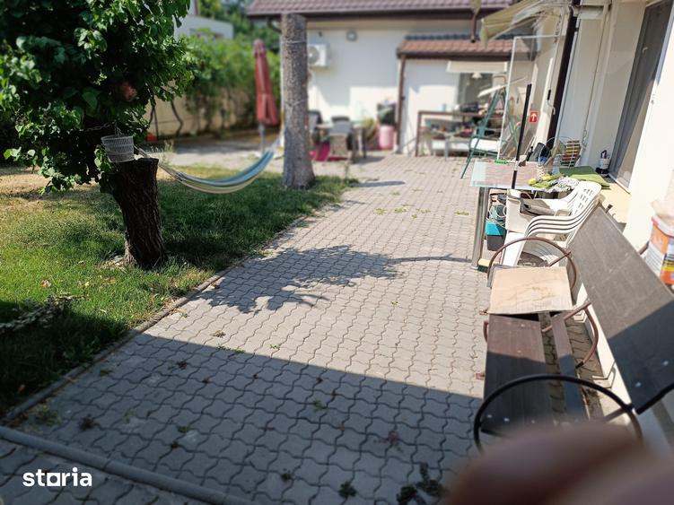 Casă cu 6 camere cu Teren 428 Mp în Central