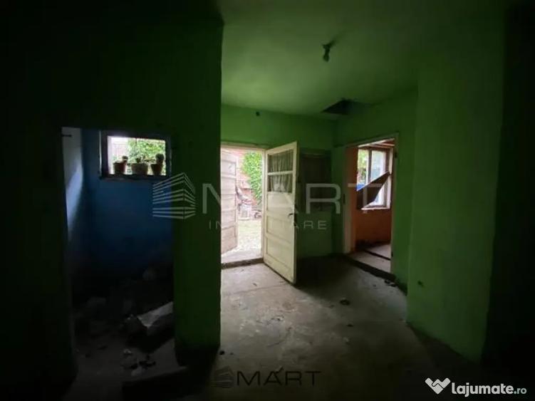 Apartament cu 5 camere decomandat în Turnișor