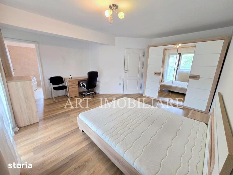 Apartament cu 2 camere decomandat în Zorilor — fotografia 1