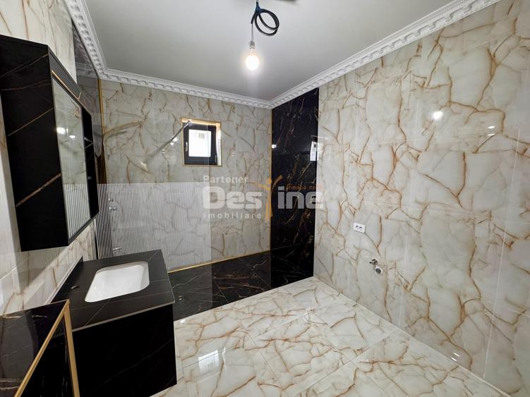 Casă individuală cu 4 camere cu Canalizare în Deal