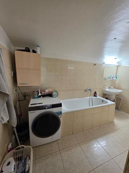 Apartament cu 2 camere semidecomandat, mobilat în P-ța Maria