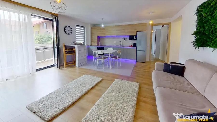 Apartament cu 2 camere decomandat în Central