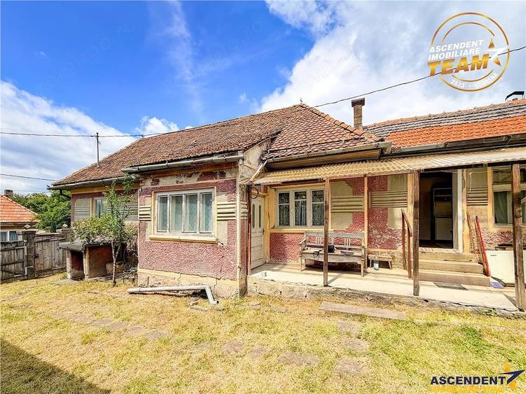 Casă cu 3 camere cu Teren 1087 Mp în Micfalău