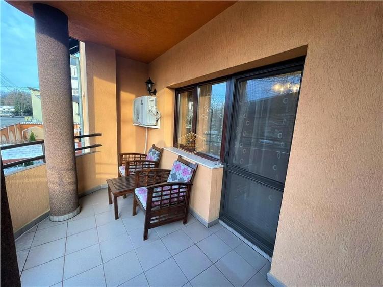 Casă cu 4 camere în Horea