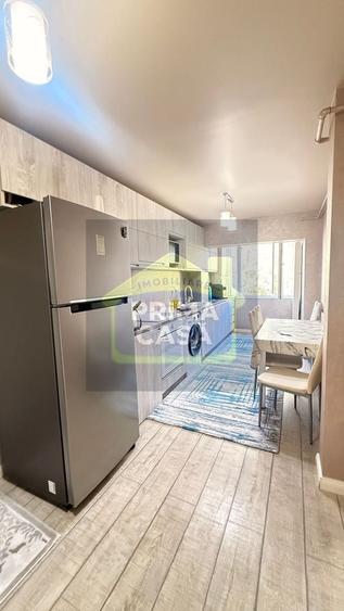 Apartament cu 3 camere decomandat în Hotvon
