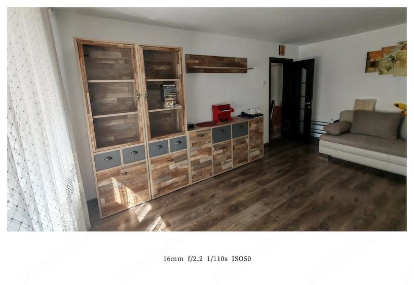 Apartament cu 2 camere decomandat în Km 4