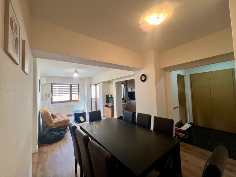 Apartament cu 3 camere semidecomandat, mobilat în Mărăști