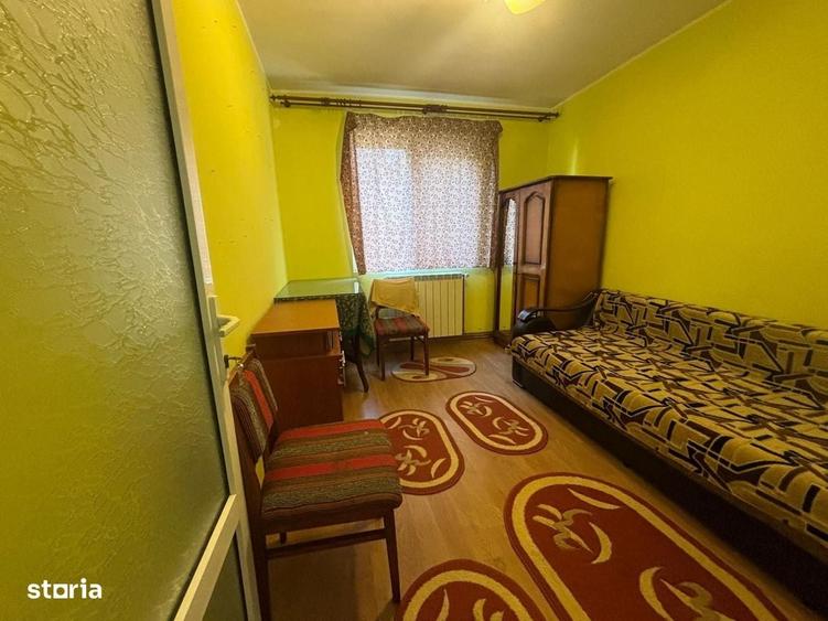 Apartament cu 2 camere nedecomandat în Podu Roș