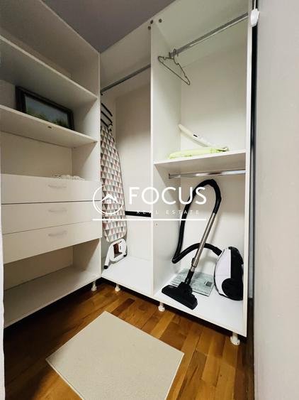 Apartament cu 4 camere decomandat, mobilat în Tei