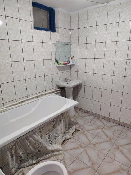 Casă individuală cu 3 camere cu Teren 558 Mp în Central