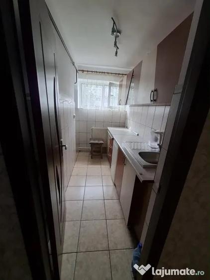 Apartament cu 2 camere semidecomandat în Nord