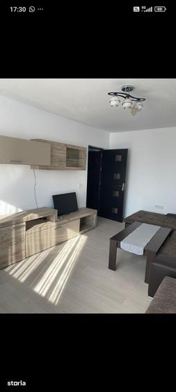 Apartament cu 3 camere decomandat în Ostroveni
