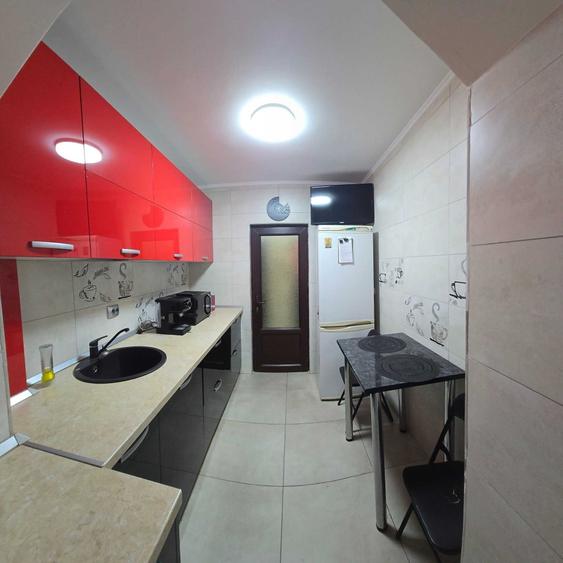 Apartament cu 2 camere semidecomandat în Micro 16