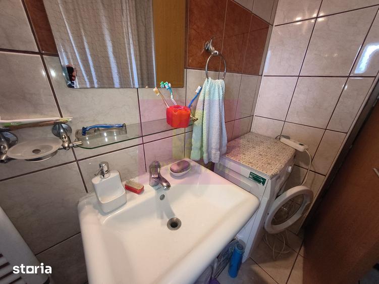 Casă cu 3 camere cu Teren 320 Mp în Colibași