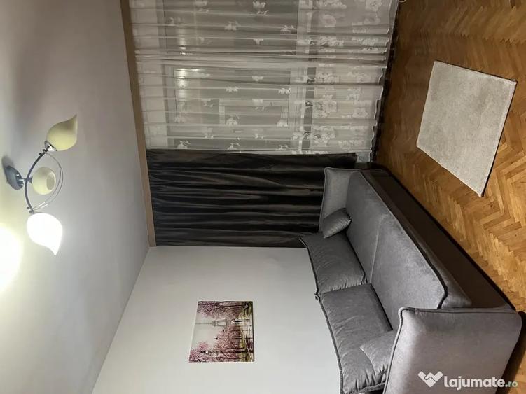 Apartament cu 2 camere decomandat în Independenței