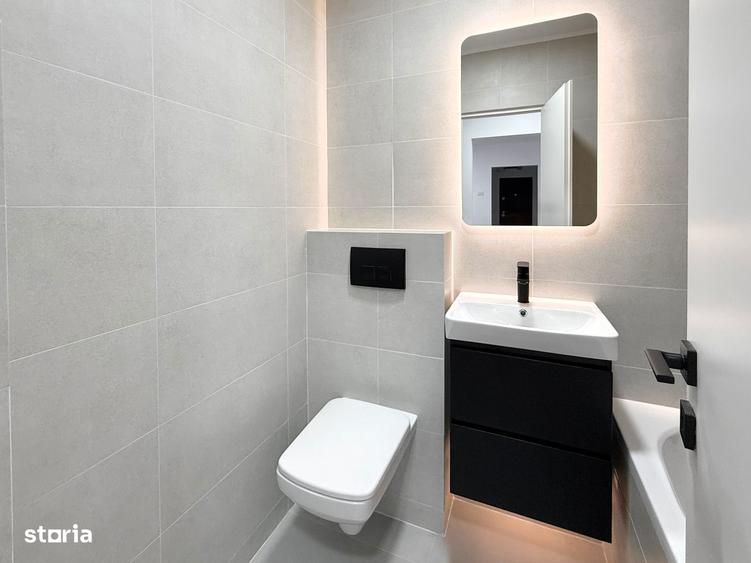Apartament cu 3 camere semidecomandat în Drumul Taberei