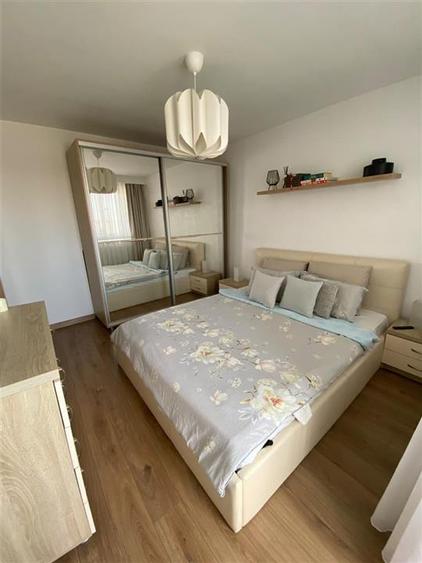 Apartament cu 3 camere decomandat în Decebal