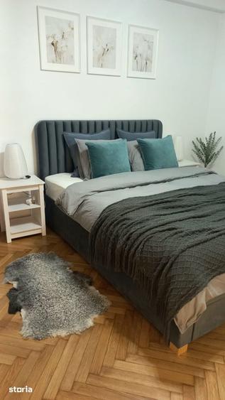Apartament cu 3 camere în Centrul Civic