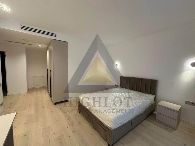 Apartament cu 3 camere decomandat, mobilat în Aviatorilor