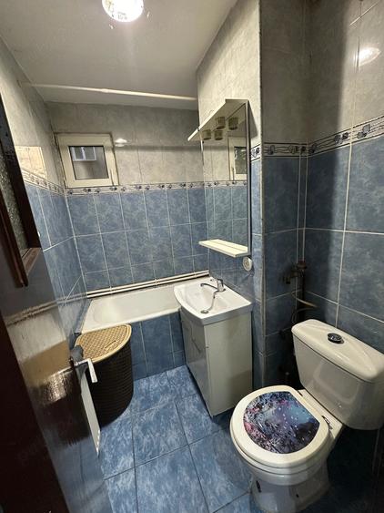 Apartament cu 2 camere semidecomandat în Progresul
