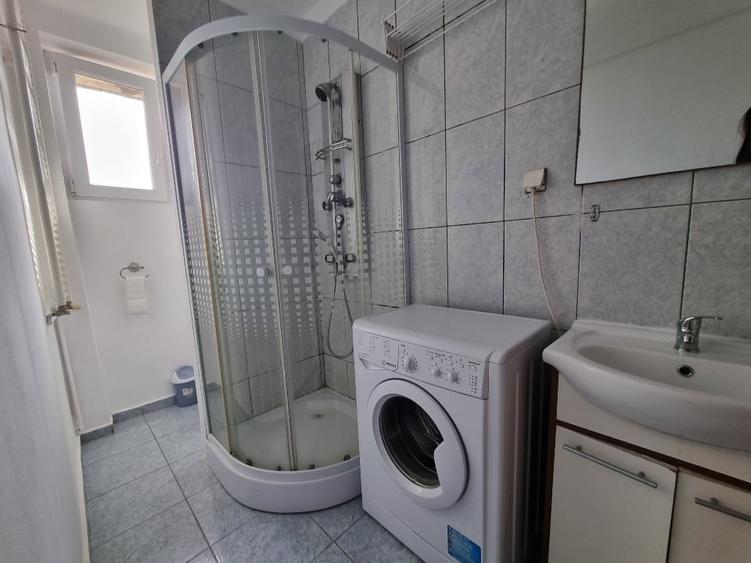 Apartament cu 2 Camere Decomandate - Foarte Aproape de Facultati - 8