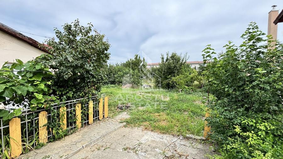 Casă individuală cu 3 camere cu Canalizare în Chișoda