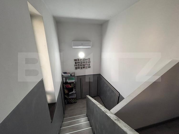 Casă individuală cu 4 camere cu Canalizare în Exterior Est
