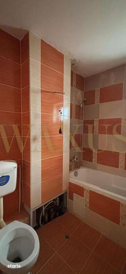 Apartament 3 camere ,2 bai,balcon inchis, 68 mp DEJ - 3