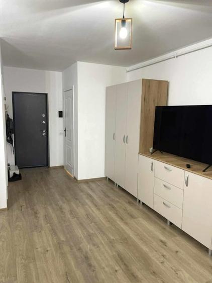 Apartament cu 2 camere, 45 mp utili - Lift + Loc parcare - 3