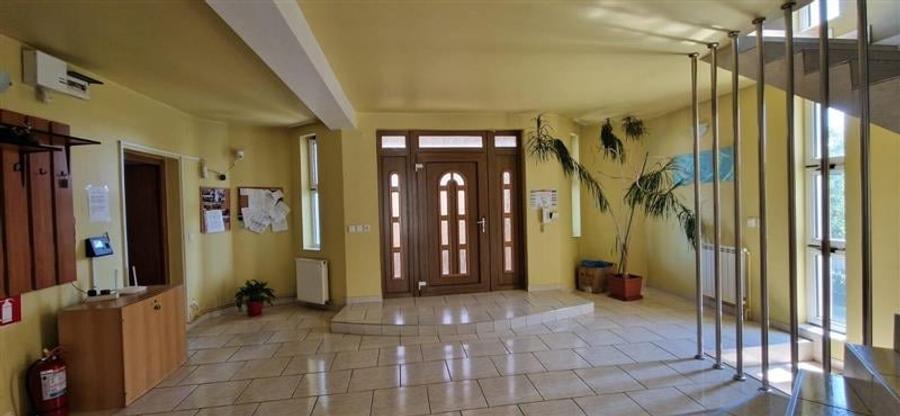 Casă individuală cu 5 camere cu Teren 700 Mp în Tudor