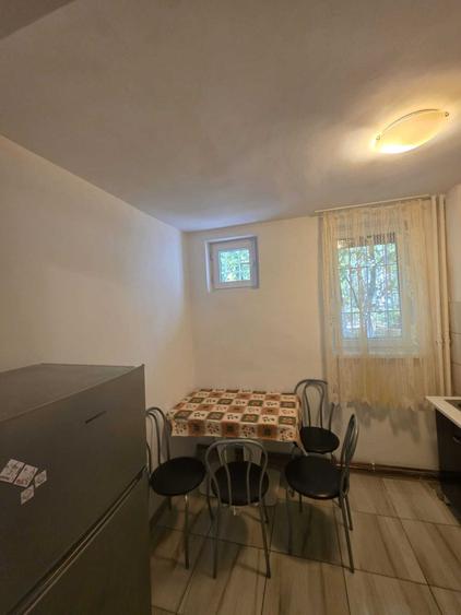 Apartament cu 2 camere decomandat în Rogerius