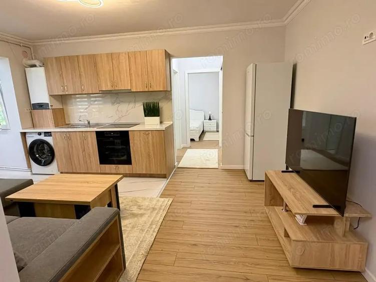 Apartament cu 3 camere semidecomandat în Take Ionescu