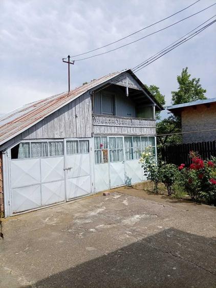 Casă cu 4 camere cu Teren 970 Mp în Gornet