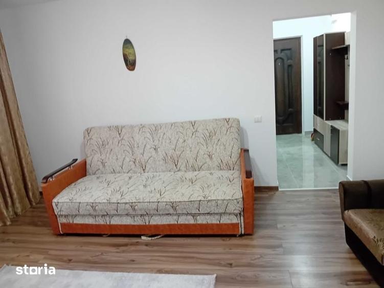 Inchiriez apartament 2 camere, 350 E - 1