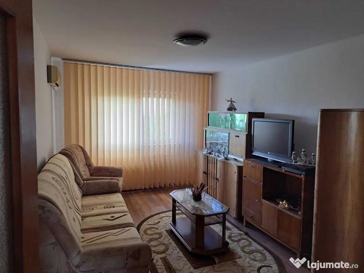 Apartament cu 2 camere semidecomandat în Scriitorilor