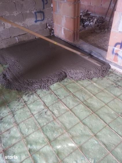 Casă cu 4 camere cu Teren 1118 Mp în Pufești