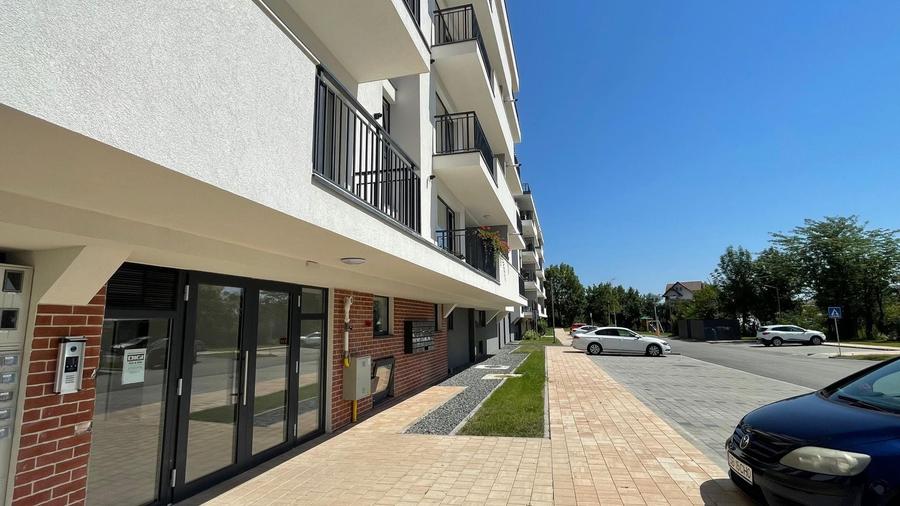 Apartament cu 2 camere decomandat în Turnișor