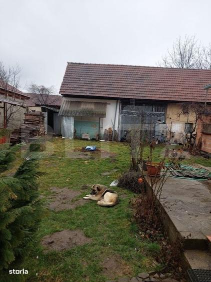Casă cu 3 camere în Hurez