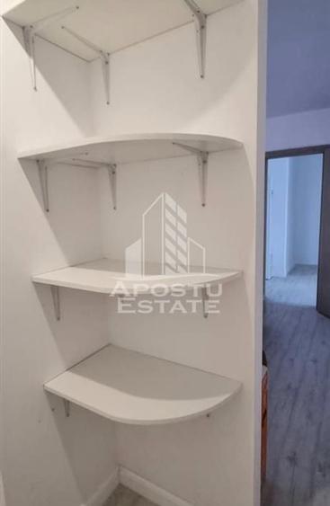 Apartament cu 3 camere decomandat, mobilat în Torontalului