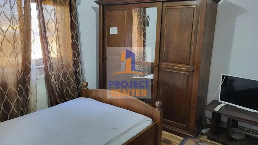 Apartament cu 2 camere decomandat în Eremia