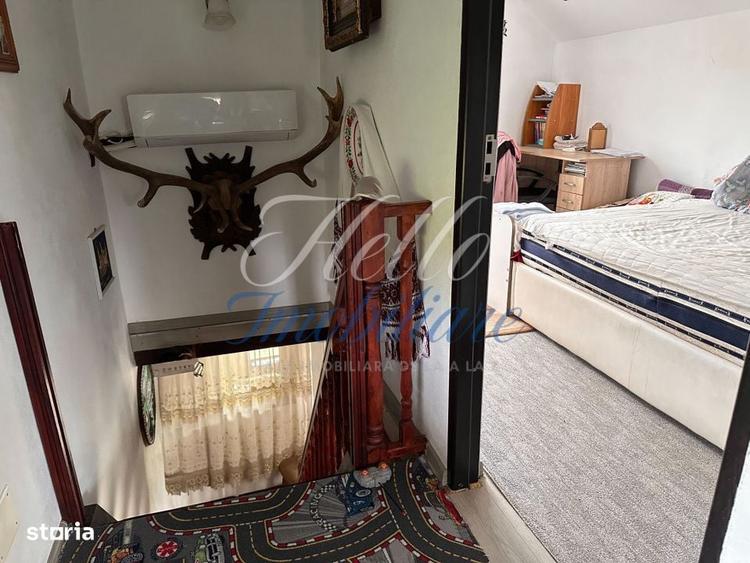 Casă cu 3 camere în Câmpenești