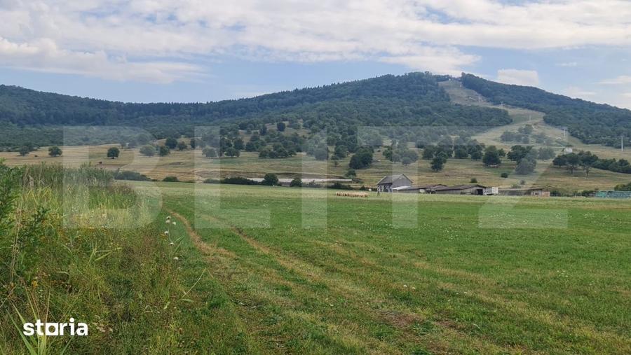 Teren de 1000 mp, în Central
