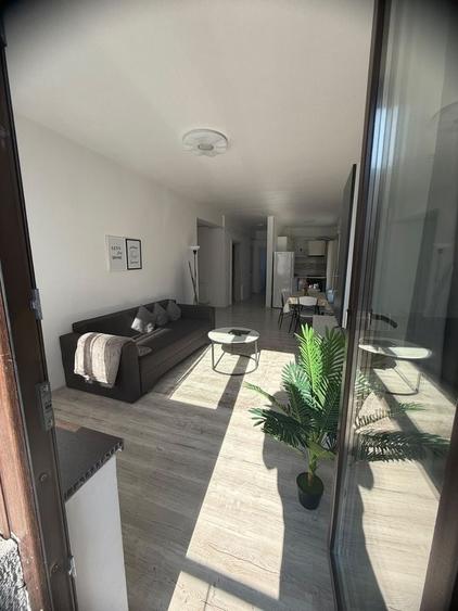 Apartament cu 3 camere în Doamna Ghica