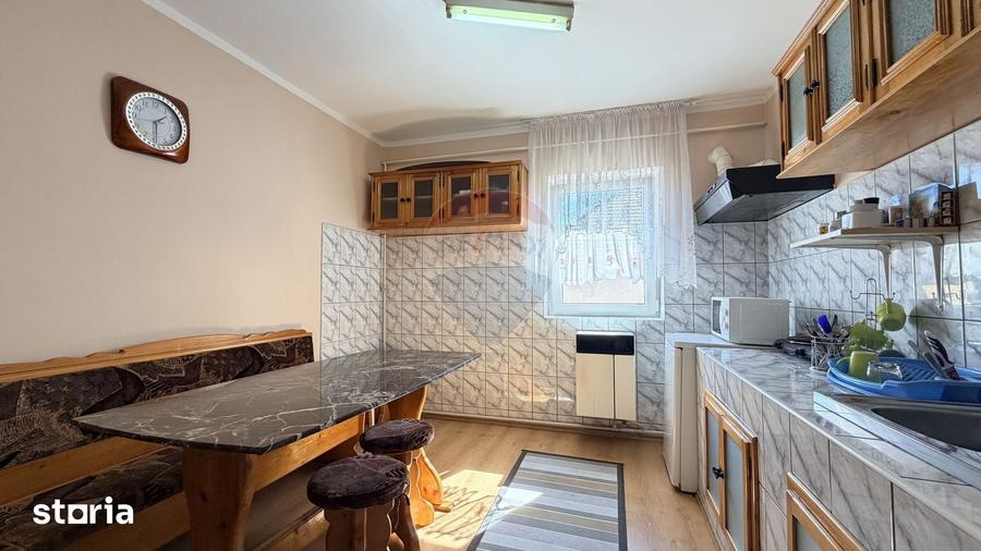 Apartament cu 2 camere semidecomandat în Central