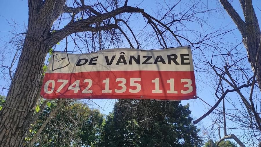 Teren de 5000 mp, în Cepari