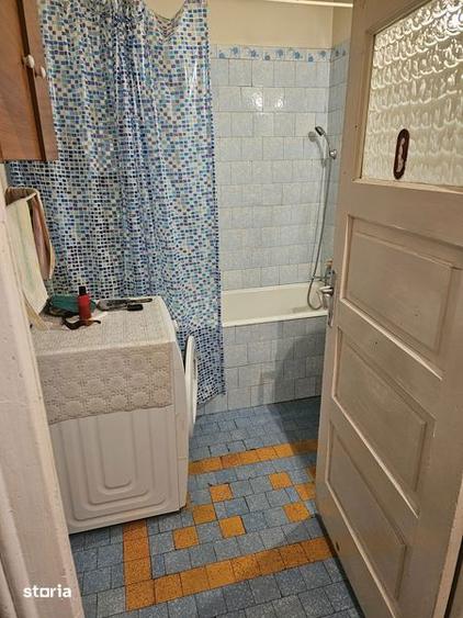 Casă cu 3 camere cu Teren 185 Mp în Gara de Nord